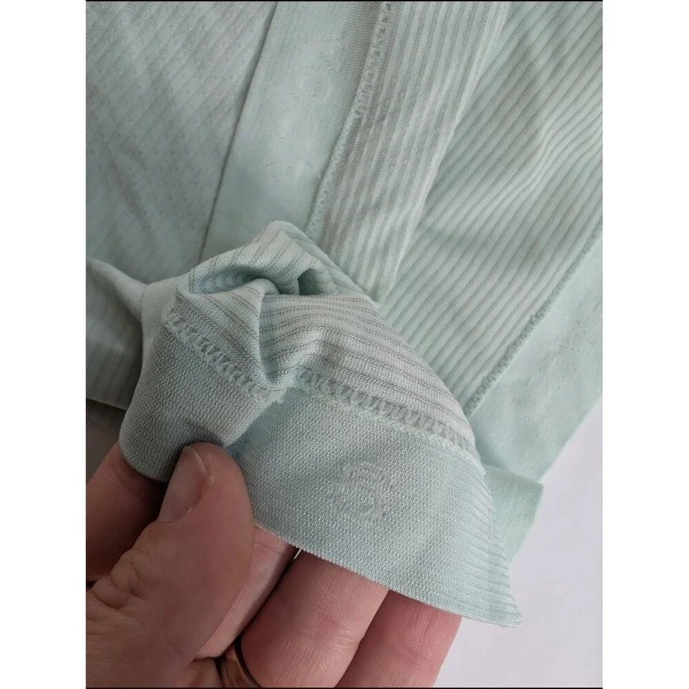 Lululemon Swiftly Tech Short Sleeve 2.0 Hip Length - Sea Water